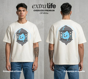El Reino del Fontanero | El Fontanero Estelar #02310 - Playera Oversized Premium | Off White - Foto en modelo