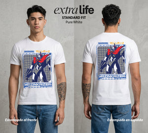 El Coloso de Acero | El Kaiser del Metal #02373 - Playera Standard Fit | Pure White - Foto en modelo