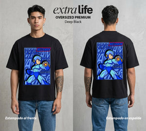 El Robot Azul | El Azul del Poder #02376 - Playera Oversized Premium | Deep Black - Foto en modelo