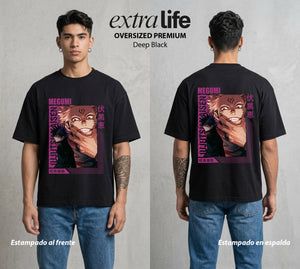 El Arte de las Maldiciones | Las Diez Sombras #02387 - Playera Oversized Premium | Deep Black - Foto en modelo