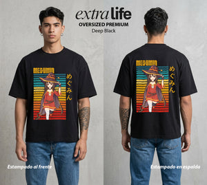 La Otra Vida del Heroe | La Unica Magia del Mundo #02420 - Playera Oversized Premium | Deep Black - Foto en modelo