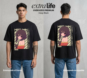 La Otra Vida del Heroe | El Boom del Bien #02442 - Playera Oversized Premium | Deep Black - Foto en modelo
