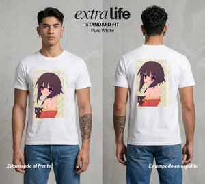 La Otra Vida del Heroe | El Boom del Bien #02442 - Playera Standard Fit | Pure White - Foto en modelo