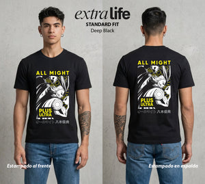La Academia de Heroes | El Plus Ultra Original #02459 - Playera Standard Fit | Deep Black - Foto en modelo