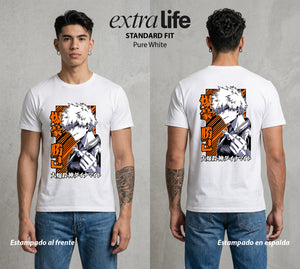 La Academia de Heroes | La Explosion del Bien #02524 - Playera Standard Fit | Pure White - Foto en modelo