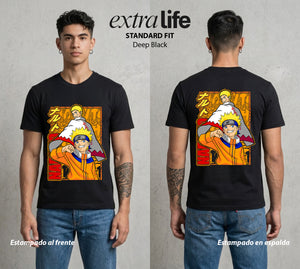 La Aldea Oculta | Zorro de Nueve Colas #02718 - Playera Standard Fit | Deep Black - Foto en modelo