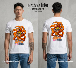 La Aldea Oculta | Dattebayo del Viento #02720 - Playera Standard Fit | Pure White - Foto en modelo