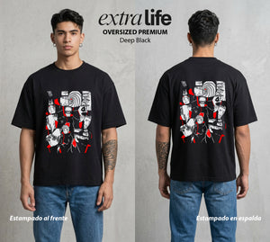 La Aldea Oculta | Zorro de Nueve Colas #02748 - Playera Oversized Premium | Deep Black - Foto en modelo