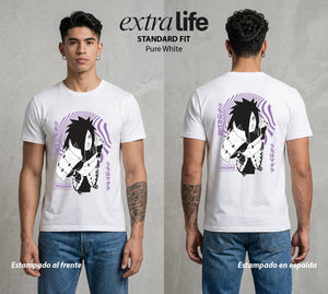 La Aldea Oculta | Zorro de Nueve Colas #02838 - Playera Standard Fit | Pure White - Foto en modelo