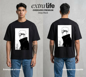La Aldea Oculta | Spiritu del Zorro #02881 - Playera Oversized Premium | Deep Black - Foto en modelo