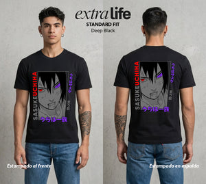 La Aldea Oculta | El Niño del Amor #02913 - Playera Standard Fit | Deep Black - Foto en modelo