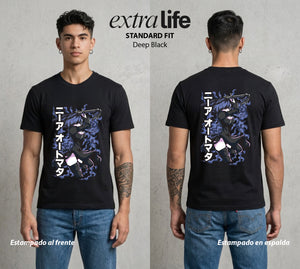 El Mundo Post-Apocaliptico | El Androide del Cosmos #02965 - Playera Standard Fit | Deep Black - Foto en modelo