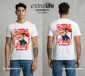 Mar de los Piratas | Puño de Fuego #03024 - Playera Standard Fit | Pure White - Foto en modelo