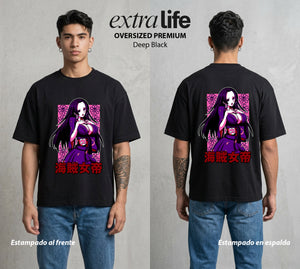 Mar de los Piratas | La Mas Bella del Mar #03041 - Playera Oversized Premium | Deep Black - Foto en modelo