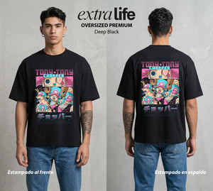 Mar de los Piratas | Reno y Medicina #03067 - Playera Oversized Premium | Deep Black - Foto en modelo