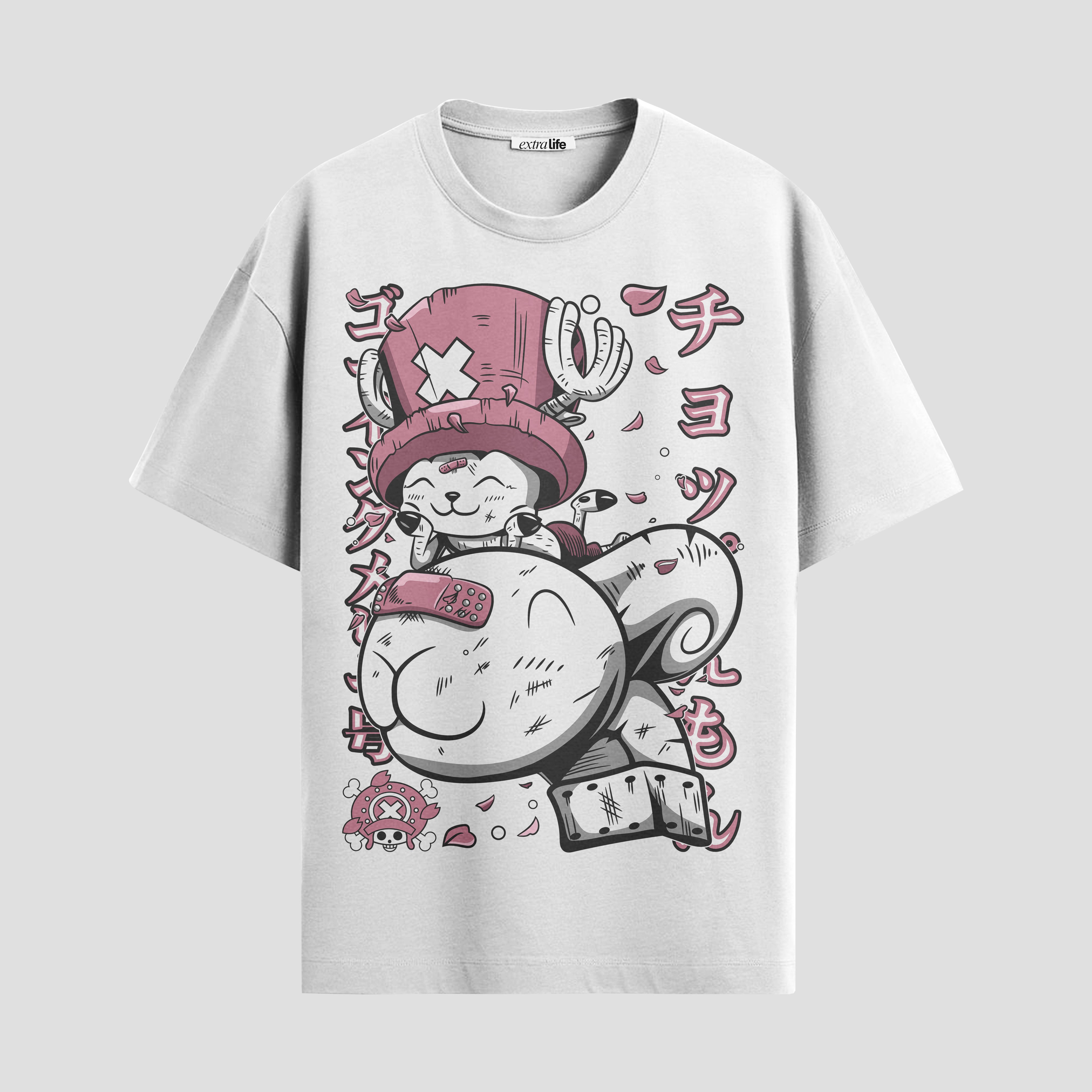 Playera urbana de anime y gaming ExtraLife MX, corte Standard Fit unisex ligero y transpirable en color Deep Black y Pure White, ropa de uso diario para gym y casual.