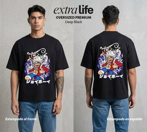 Mar de los Piratas | El Joyboy del Pasado #03129 - Playera Oversized Premium | Deep Black - Foto en modelo