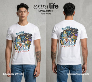 Mar de los Piratas | El Mas Fuerte del Mundo #03130 - Playera Standard Fit | Pure White - Foto en modelo
