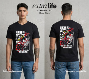Mar de los Piratas | Cuarto Engranaje #03198 - Playera Classic Premium | Deep Black - Foto en modelo