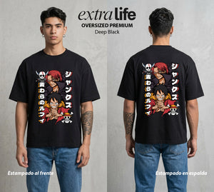 Mar de los Piratas | El Capitan del Rojo #03246 - Playera Oversized Premium | Deep Black - Foto en modelo