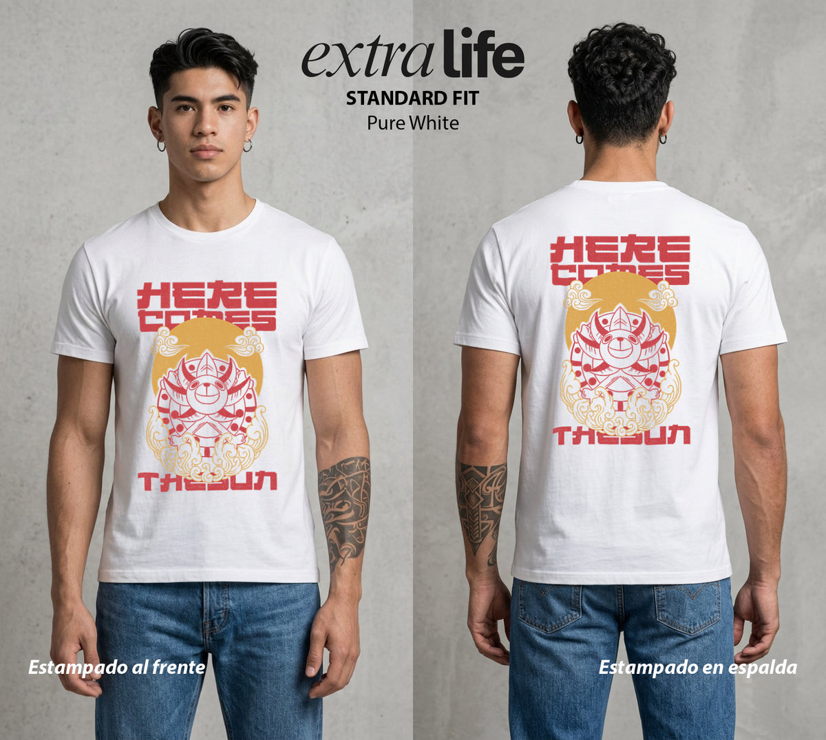 Mar de los Piratas | El Barco del Sol #03333 - Playera Classic Premium | Pure White - Foto en modelo