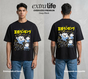 El Pequeno Gran Rey | Rey y Sombra #03435 - Playera Oversized Premium | Deep Black - Foto en modelo