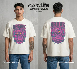 El Mundo Entrenador | La Cobra del Veneno #03455 - Playera Oversized Premium | Off White - Foto en modelo