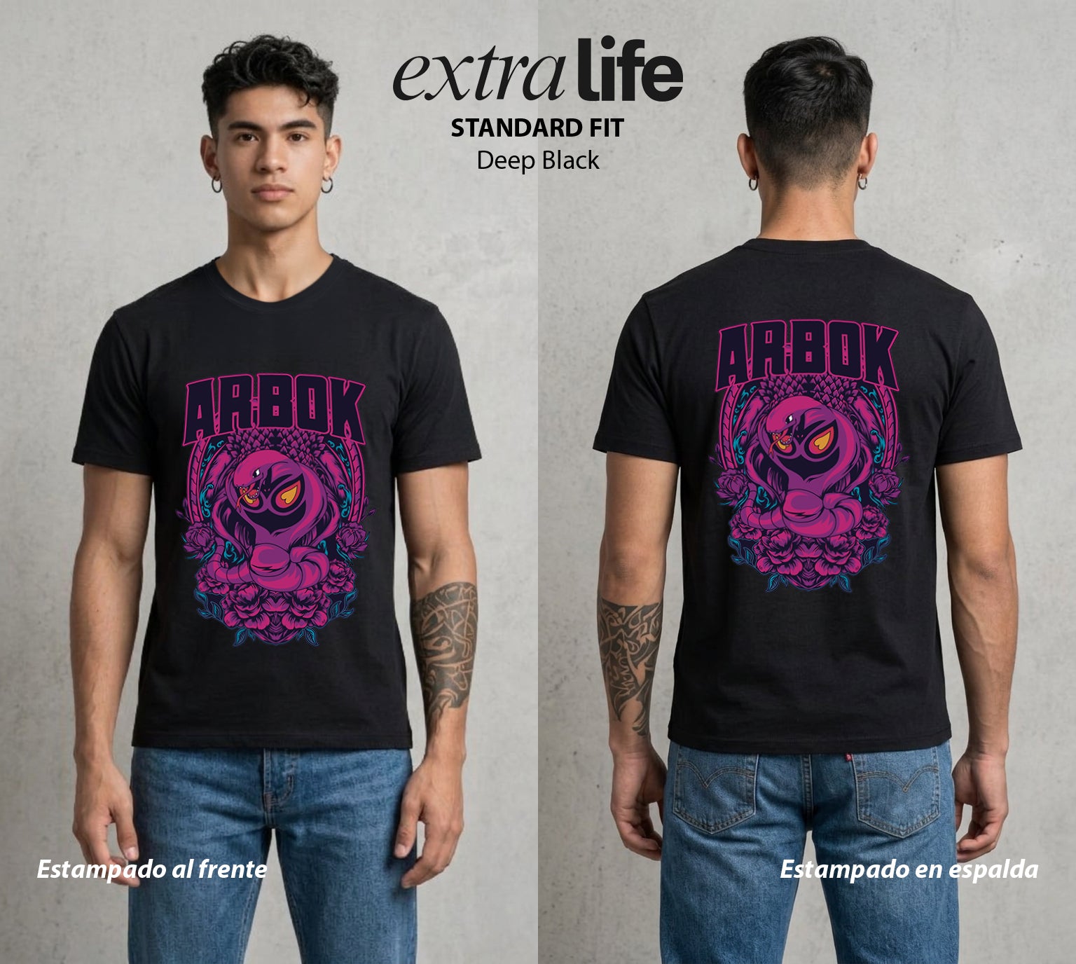 El Mundo Entrenador | La Cobra del Veneno #03455 - Playera Standard Fit | Deep Black - Foto en modelo