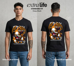 El Mundo Entrenador | El Dragon del Fuego Evolucion #03471 - Playera Standard Fit | Deep Black - Foto en modelo
