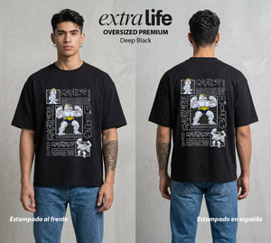 El Mundo Entrenador | El Puño que Crece Evolucion #03520 - Playera Oversized Premium | Deep Black - Foto en modelo