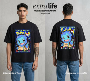 El Mundo Entrenador | La Navidad del Agua Navidad Gamer #03559 - Playera Oversized Premium | Deep Black - Foto en modelo
