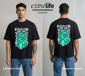 El Estudio del Viento | La Princesa del Bosque #03584 - Playera Oversized Premium | Deep Black - Foto en modelo