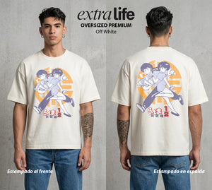 El Dojo del Caos | El Que Cambia de Forma #03601 - Playera Oversized Premium | Off White - Foto en modelo