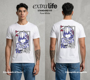 El Regreso del Tiempo | La Dama del Servicio #03617 - Playera Standard Fit | Pure White - Foto en modelo
