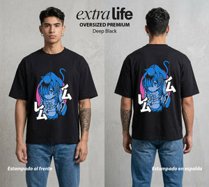 El Regreso del Tiempo | El Amor que Retorna #03619 - Playera Oversized Premium | Deep Black - Foto en modelo
