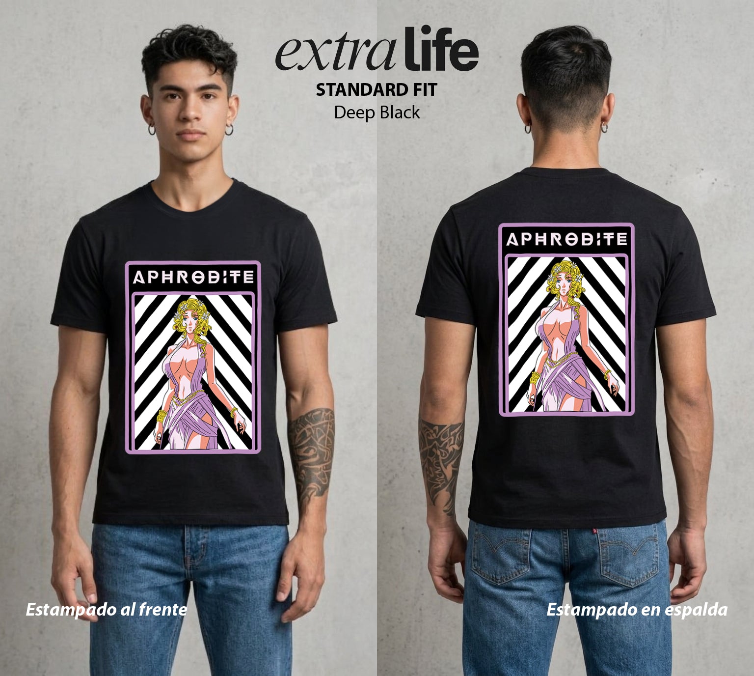 El Torneo de los Dioses | La Diosa del Amor #03625 - Playera Standard Fit | Deep Black - Foto en modelo