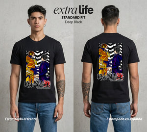El Torneo de los Dioses | Rayo y Moscas #03640 - Playera Standard Fit | Deep Black - Foto en modelo