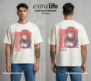 El Club del Diablo | La Noble del Bien #03676 - Playera Oversized Premium | Off White - Foto en modelo
