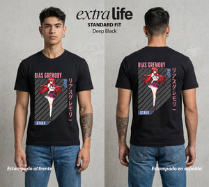 El Club del Diablo | La Noble del Bien #03689 - Playera Standard Fit | Deep Black - Foto en modelo