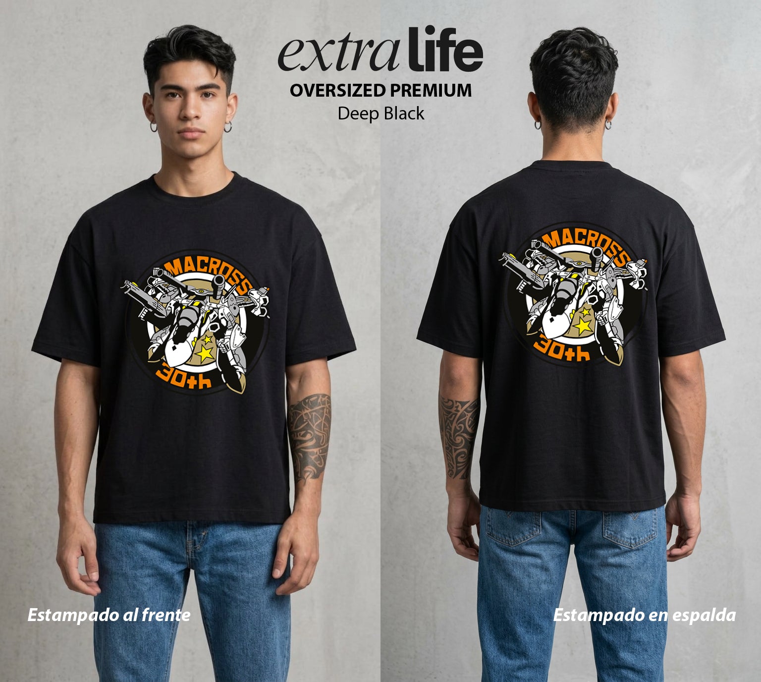 La Cancion del Cosmos | El Protocultura #03704 - Playera Oversized Premium | Deep Black - Foto en modelo