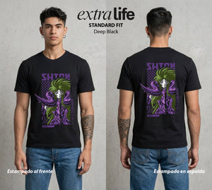 Los Caballeros del Cosmos | El Meteor del Cosmos #03798 - Playera Standard Fit | Deep Black - Foto en modelo