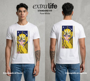 Los Caballeros del Cosmos | El Pegaso del Bien #03799 - Playera Standard Fit | Pure White - Foto en modelo