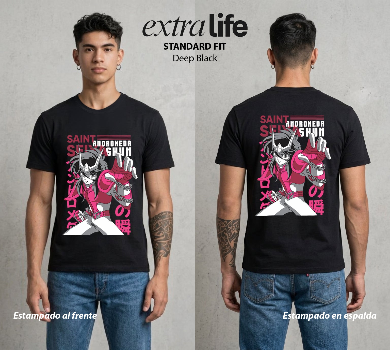 Los Caballeros del Cosmos | Las Cadenas del Bien #03859 - Playera Standard Fit | Deep Black - Foto en modelo