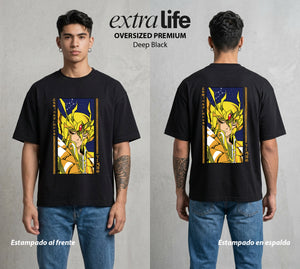 Los Caballeros del Cosmos | El Meteor del Cosmos #03865 - Playera Oversized Premium | Deep Black - Foto en modelo