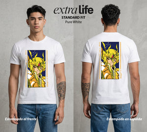 Los Caballeros del Cosmos | El Meteor del Cosmos #03865 - Playera Classic Premium | Pure White - Foto en modelo