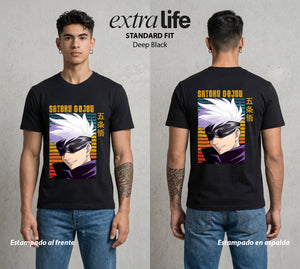 El Arte de las Maldiciones | El Infinito del Bien #03921 - Playera Classic Premium | Deep Black - Foto en modelo