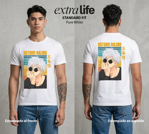 El Arte de las Maldiciones | El Infinito del Bien #03931 - Playera Standard Fit | Pure White - Foto en modelo