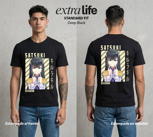 Las Agujas del Destino | El Ojo del Destino #03939 - Playera Standard Fit | Deep Black - Foto en modelo