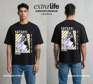Las Agujas del Destino | La Cima del Orden #03940 - Playera Oversized Premium | Deep Black - Foto en modelo