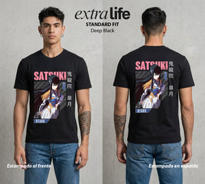 Las Agujas del Destino | La Presidenta del Poder #03942 - Playera Standard Fit | Deep Black - Foto en modelo